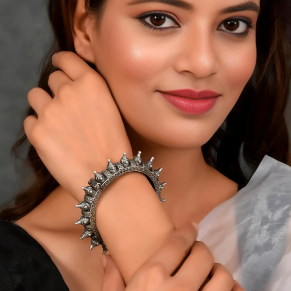 Brass Silver Spike Kada - Image 4