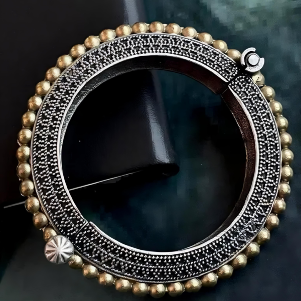Dual Toned Brass Kada - Image 3