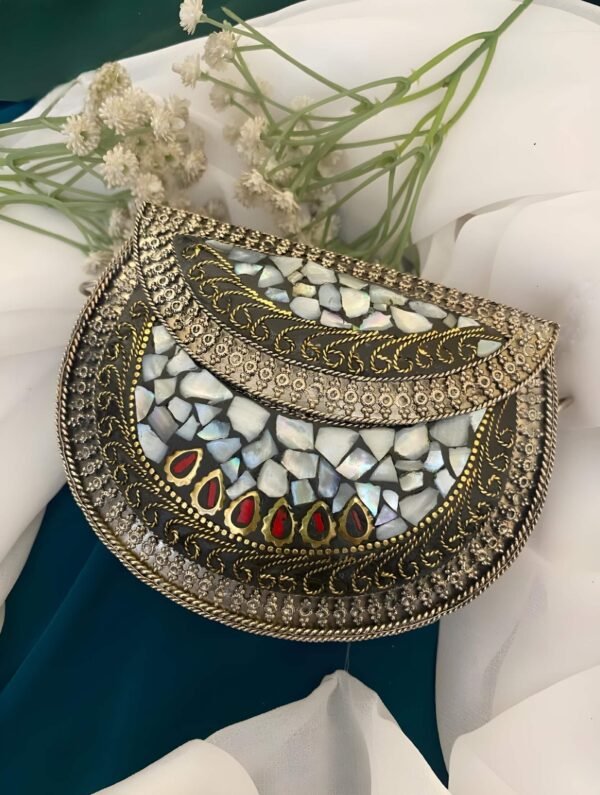 Shell Work Antique Clutch Handbag
