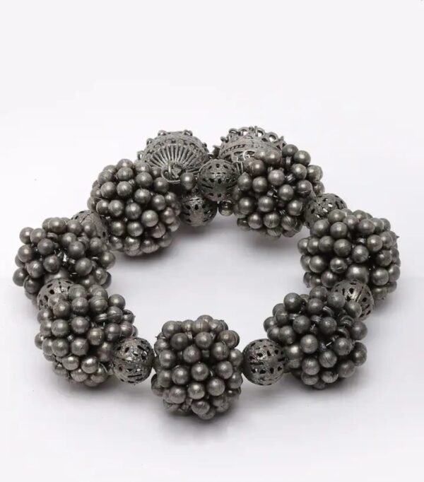 Mogra Gajra Bracelet - Image 4