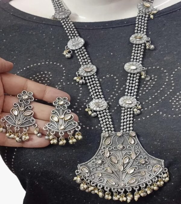 Kundan Necklace Set - Image 2