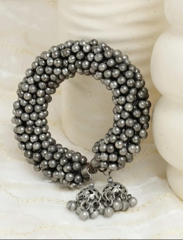 Bubble Gajra Cum Bracelet - Image 2