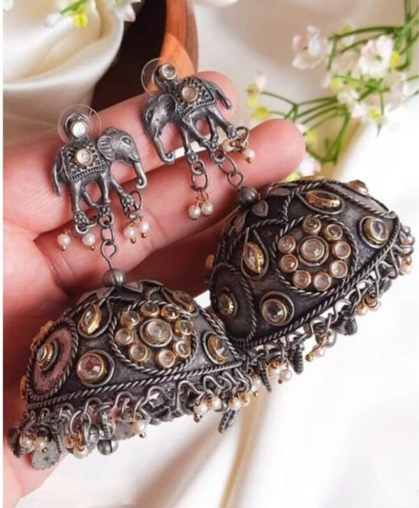 Gajanan Kundan Oxidised Jhumka