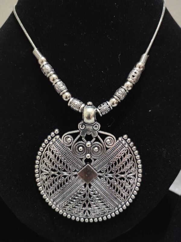 Silver Plated German Silver Necklace - Image 2