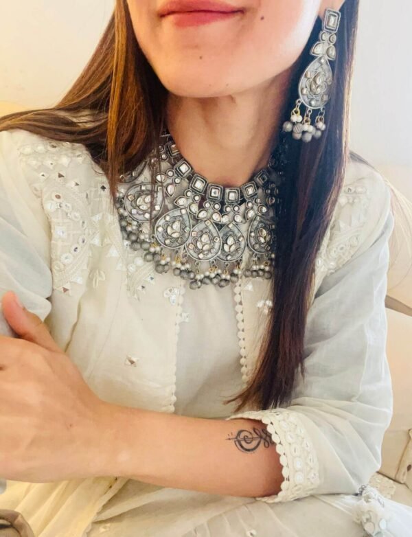 Samaira Kundan Necklace Set