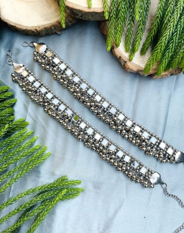 Oxidized Mirror Anklet Set - Image 3