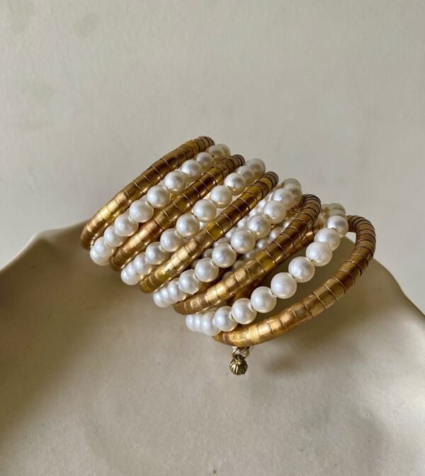 Spiral Viral Pearl Fusion Bracelet - Image 8