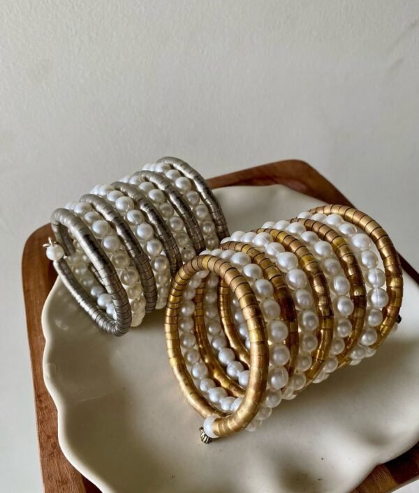 Spiral Viral Pearl Fusion Bracelet - Image 9