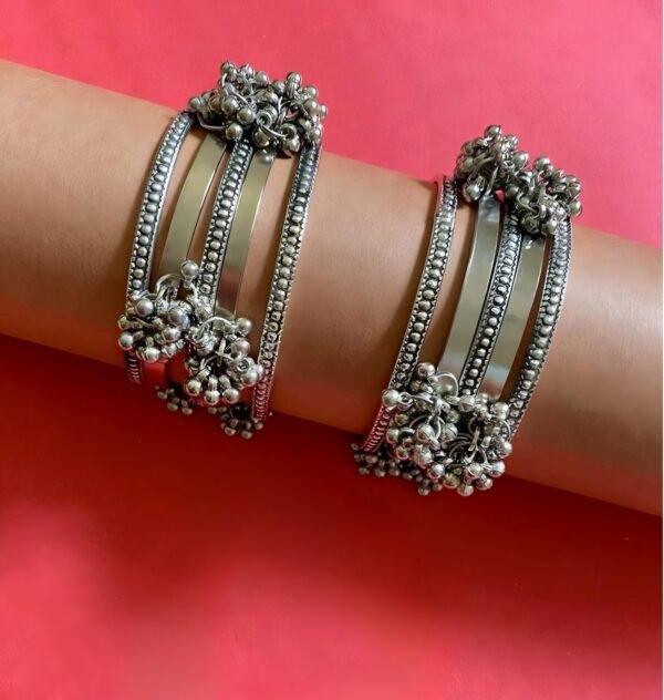 German Silver Ghungharu Bangles Set (2 Set)