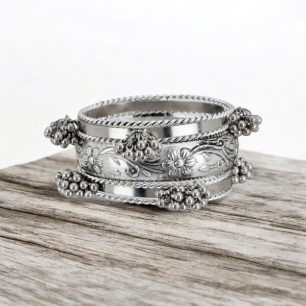 German Silver Ghungharu Bangles Set (2 Set) - Image 2