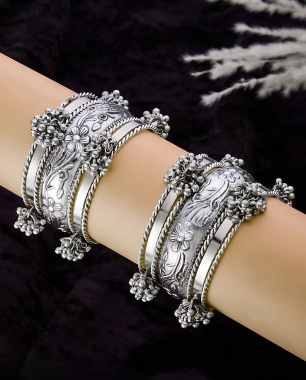 German Silver Ghungharu Bangles Set (2 Set)