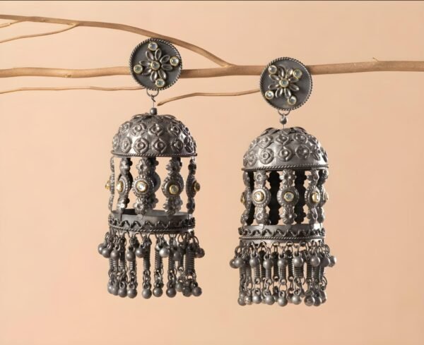 Kundan Fusion Jhumka Oxidized Traditional Jhumka