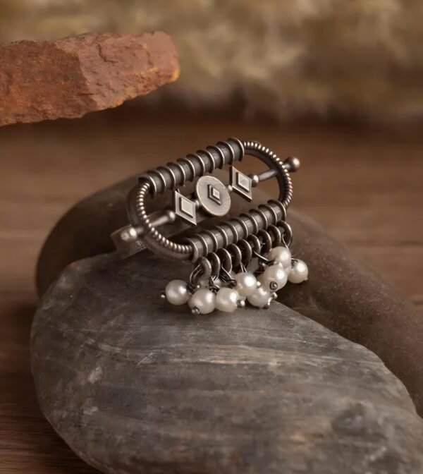Traditional Antique Polish Silver Replica Pearl Hook Finger Ring