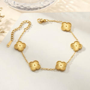 Clover Bracelet Five Leaf 18k Gold plated Waterproof Stainless Steel (Golden)
