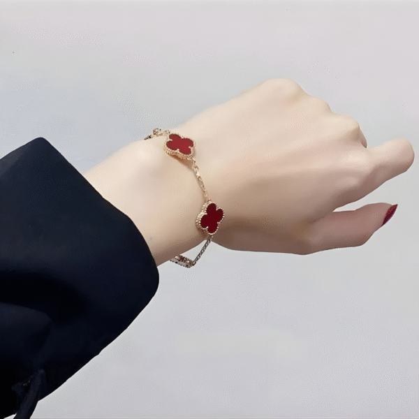 Clover Bracelet Five Leaf 18k Gold plated Waterproof Stainless Steel (Red) - Image 3