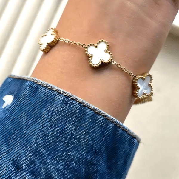 Clover Bracelet Five Leaf 18k Gold plated Waterproof Stainless Steel (White) - Image 4