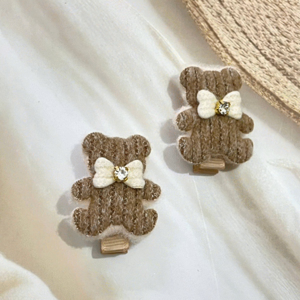 Cute Teddy Korean Hair Clips for Girls – Soft Plush Hair Accessories for Kids (2  Pairs) - Image 3