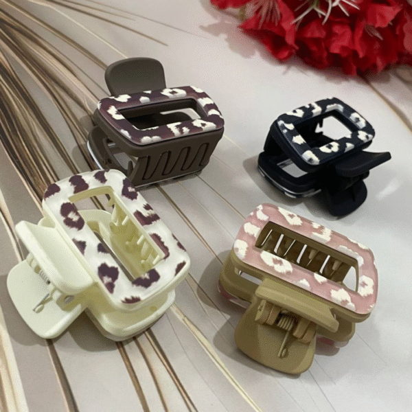 Elegant High Quality Hair Claw Clips Hair Accessories for Women (Pack of 2) - Image 3