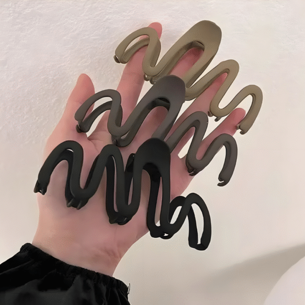 Matte Wavy Trendy Hair Claw Clips for Women and Girls – Set of 2 (Random Colors) - Image 3