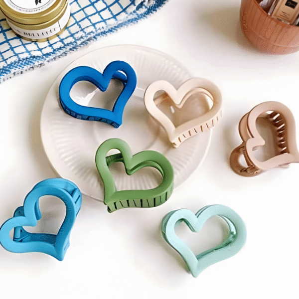 Trendy Heart Shaped Hair Claw Clips for Women and Girls – Set of 3 (Random Colors) - Image 2