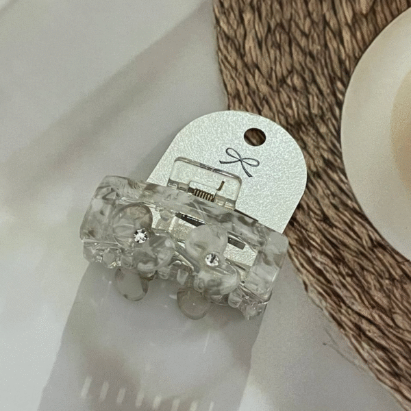 Elegant High Quality Bofeini Hair Claw Clips for Women (Pack of 2 Pcs) - Image 7