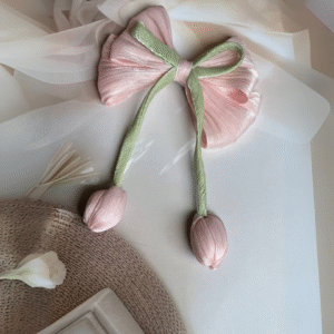 Tulip Korean-Inspired Hair Accessory – Elegant Bow Clip with Hanging Tulip Aesthetic Hair Clip (Pink)