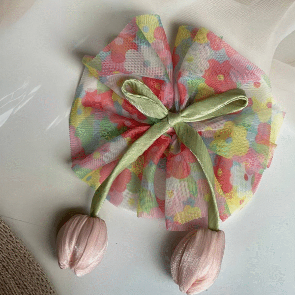Tulip Korean-Inspired Hair Accessory – Elegant Multicolor Bow with Hanging Tulip Aesthetic Hair Clip - Image 5