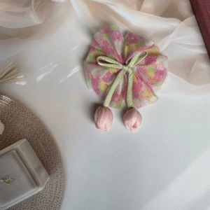 Tulip Korean-Inspired Hair Accessory – Elegant Multicolor Bow with Hanging Tulip Aesthetic Hair Clip