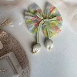 Tulip Korean-Inspired Hair Accessory – Elegant Multicolor Bow with Hanging Tulip Aesthetic Hair Clip